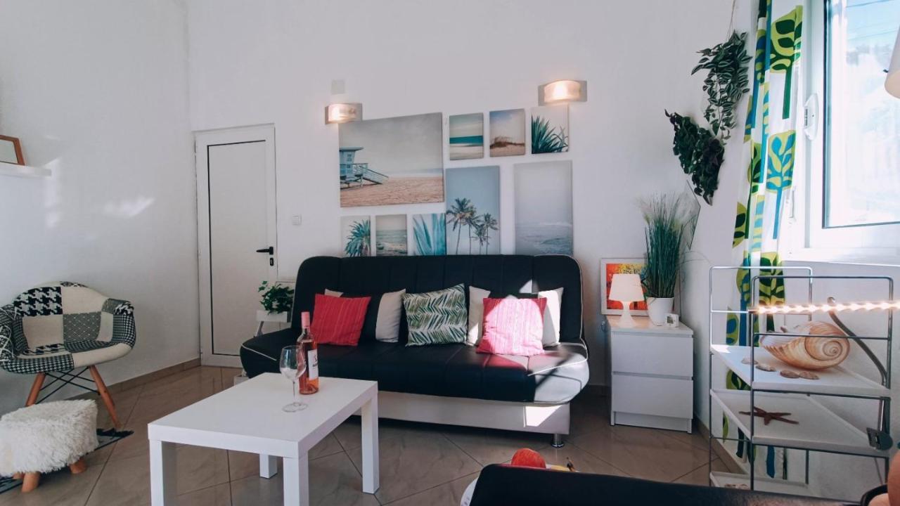 Beach Apartment With Beach Chairs N.1 Утьеха Экстерьер фото
