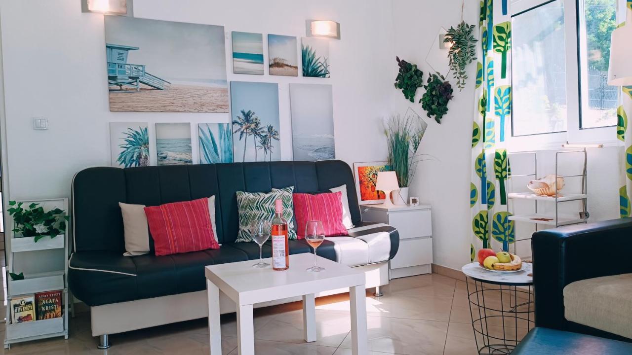 Beach Apartment With Beach Chairs N.1 Утьеха Экстерьер фото