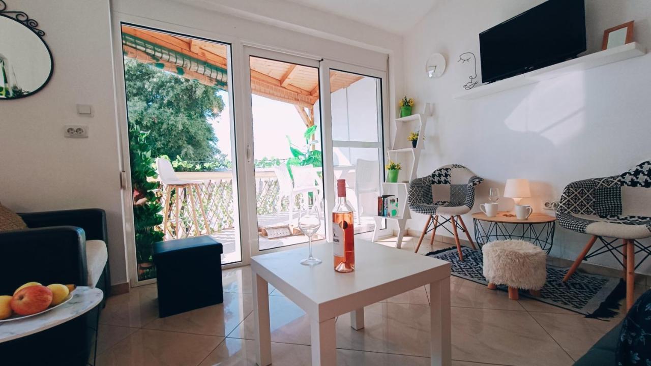 Beach Apartment With Beach Chairs N.1 Утьеха Экстерьер фото
