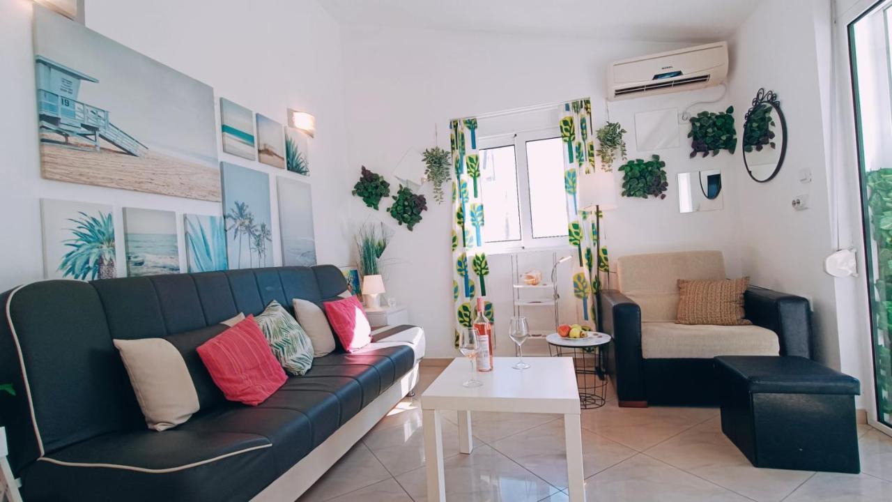 Beach Apartment With Beach Chairs N.1 Утьеха Экстерьер фото